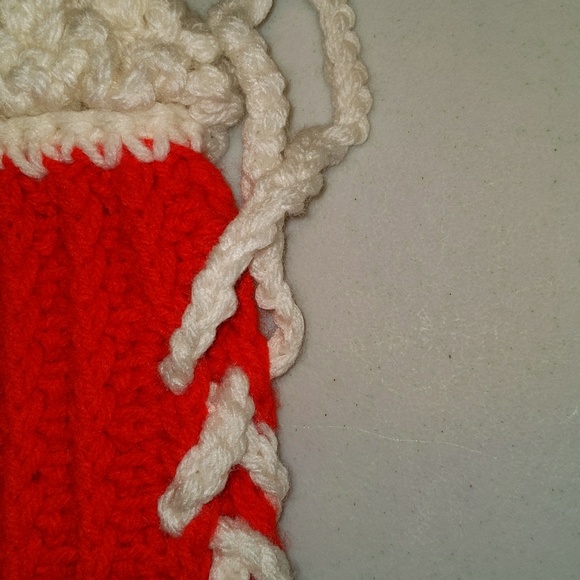 Handmade Red and White Lace Up Yarn Christmas Holiday Stocking - Picture 7 of 12
